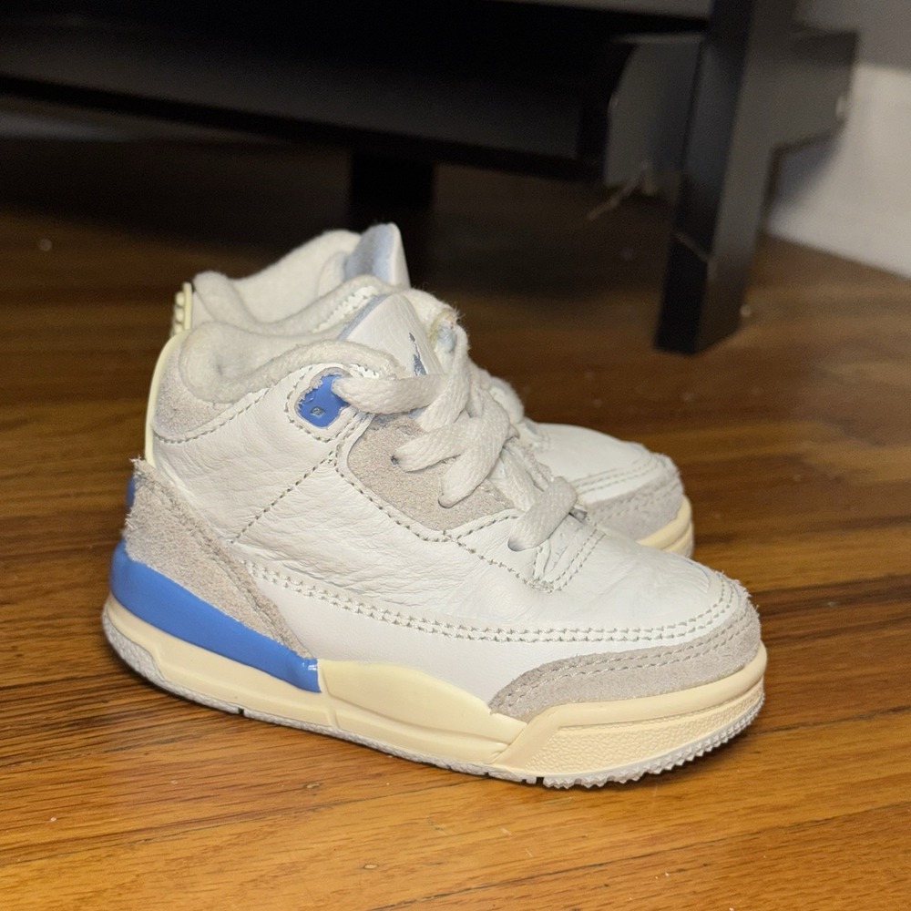 Jordan 3 Retro Lucky Shorts White Sail Blue Toddler Sneakers DM0968-101 Size 4C